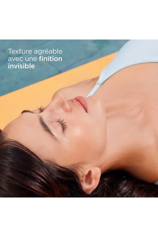 Crème solaire zones sensibles Invisible Stick SPF 50 - 10 g