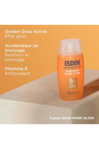 Crème solaire visage Fusion Water Magic Glow SPF 50 - 50 ml