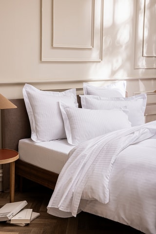 Drap plat en satin de coton 120 fils/cm² Prestige - Blanc