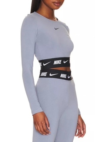 Crop top Nike swoosh - Gris