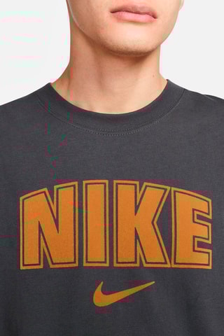 T-shirt Sportswear Preto