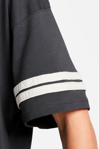 T-shirt Sportswear Preto