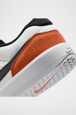 Nike SB Force 58 en nubuck - Blanc