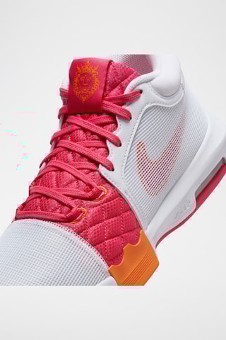 LeBron Witness 8 LeBron James - Blanc et rose
