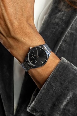 Montre à quartz en acier et diamant