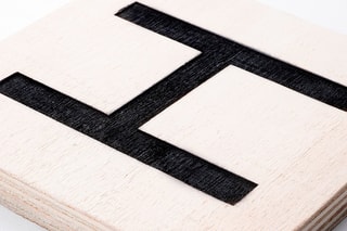 Scrabble de parede em madeira - 95 x 95 cm - Preto