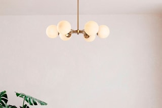 Suspension Akkas - Doré et blanc - 6 x 40 W