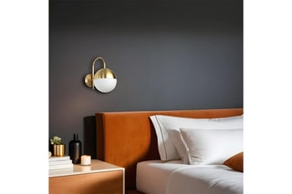Aplique de parede Küre - Dourado e branco - 60 W