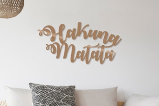 Decoração de parede Hakuna Matata - 45 x 70 cm - Castanho