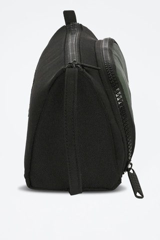 Trousse garnie - 32 pièces - Noir et kaki