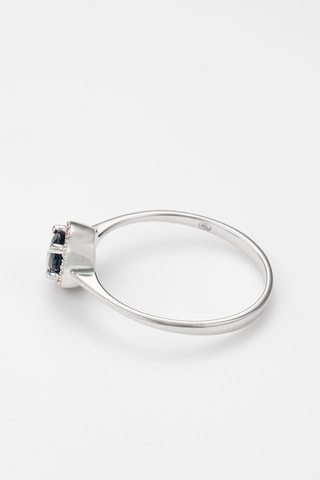 Bague Elyon - Or blanc, diamants et saphir