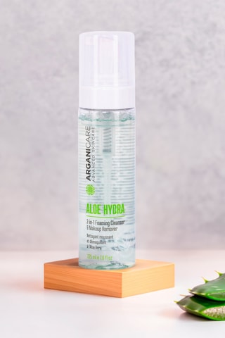 Espuma de limpeza 2-em-1 de aloé vera 225 ml