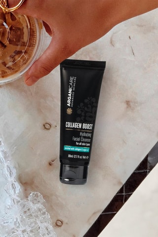 Cuidado de limpeza hidratante - 80 ml
