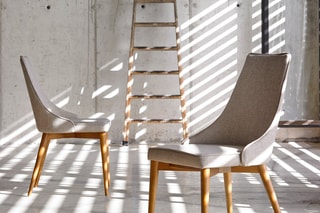 2 chaises Beige et naturel