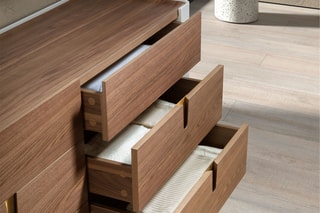 Commode en bois de noyer - 160 x 47 x 76 cm