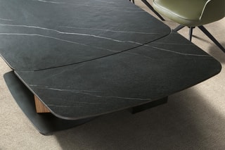 Table à manger en marbre -  160 x 100 x 75 cm
