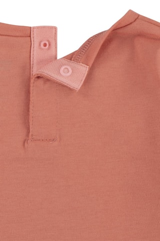 T-shirt et jean - Blanc, rouge, bleu et jaune