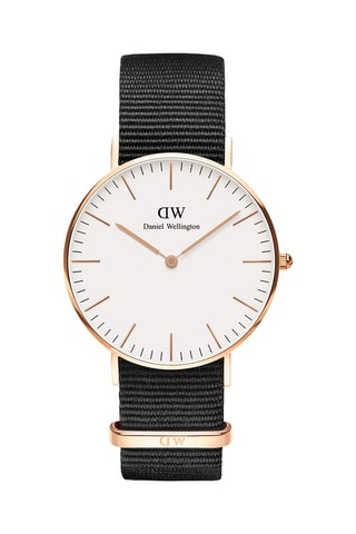 Montre à quartz en acier inoxydable plaqué or rose Classic Cornwall