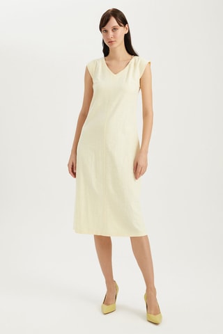 Vestido direito sem mangas Creme