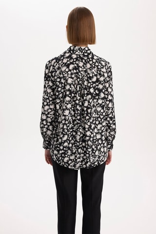 Camisa - 
Preto