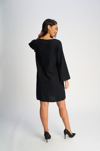 Vestido trapézio em linho - Preto