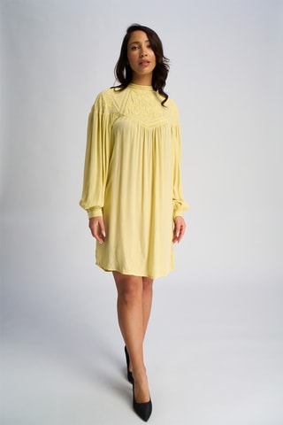 Vestido trapézio - Amarelo