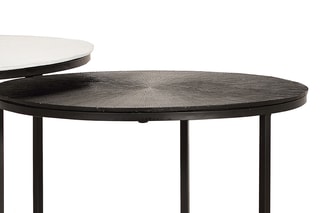 2 tables gigognes - Noir et blanc