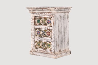Table d'appoint 3 tiroirs - Blanc vieilli et doré