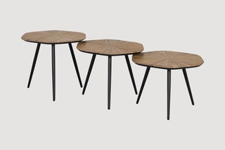 3 tables d’appoint gigognes en teck - 54 x 36 x 54/54 x 39 x 54/54 x 44 x 54 cm