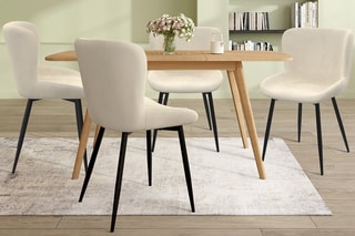 4 cadeiras Taylor - 49 x 81,5 x 56 cm - Revestimento em veludo