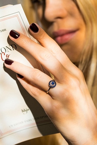 Anel Talia Ouro branco, diamantes e safiras