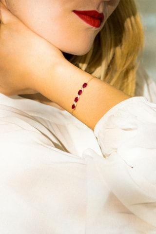 Pulseira Baru - Ouro amarelo, diamantes 0,050 quilates/9 e rubis 2,72 quilates/4