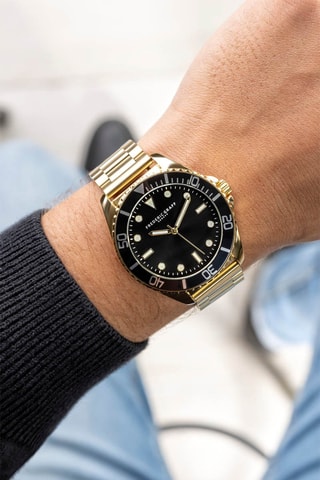 Montre à quartz en acier plaqué ion or jaune - Frederic Graff