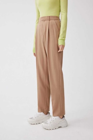 Pantalon droit en laine de mouton Camel
