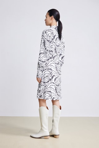 Vestido-camisa - Branco e preto