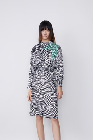 Vestido estilo patinadora Preto e branco
