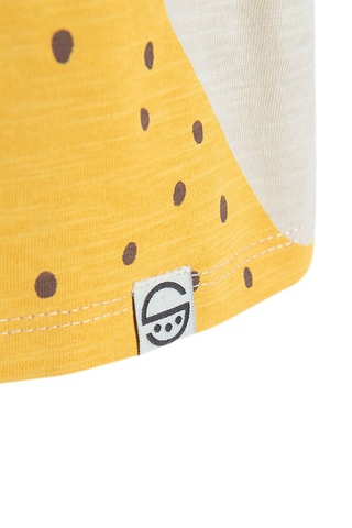 T-shirt. Beige