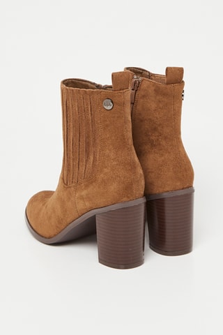 Botins Gail - Camel