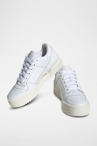 Chaussures de basketball en cuir Forum - Blanc