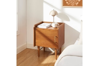 Table de chevet en bois de frêne Twiggy - 45 x 36,5 x 56,5 cm