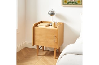Table de chevet en bois de frêne Twiggy - 45 x 36,5 x 56,5 cm