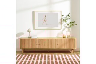 Meuble TV 3 portes en bois de frêne et chêne Skansen - 180 x 40 x 48 cm