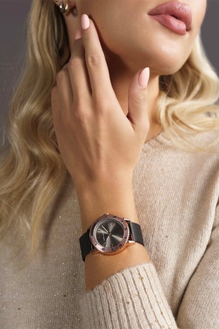 Montre à quartz en acier Rome - Noir et doré rose