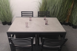 Table extensible - Jusqu'à 8 places - 140/220 x 90 x 75 cm