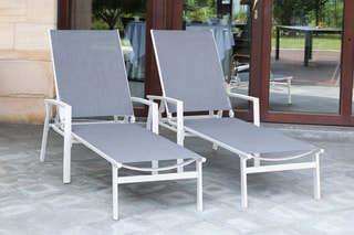 2 chaises longues Aloe - Blanc et gris - 193 x 68 x 51 cm