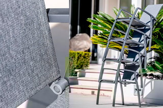 Ensemble repas Canyon - Jusqu'à 8 places - 8 fauteuils empilables - Table extensible - 160/230 x 96,5 x 75 cm