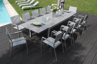 Ensemble de jardin -  Jusqu'à 12 places - Table extensible 200/300 x 100 x 75 cm - 12 fauteuils empilables
