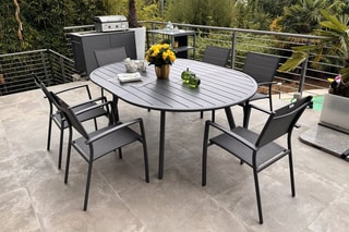 Ensemble de jardin - 6 places - Table extensible 150/200 x 141 x 76 cm - 8 fauteuils empilables