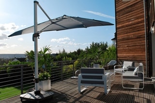 Parasol déporté carré - Gris et blanc - 3 x 3 x 2,64 m