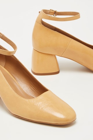 Kalfsleren Pumps - Beige